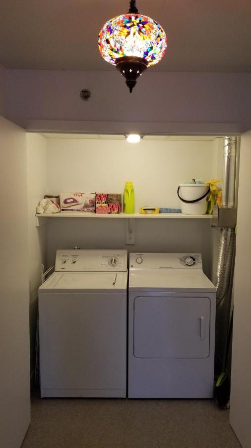 Very nice, clean&quiet double room next to downtown Montréal Extérieur photo